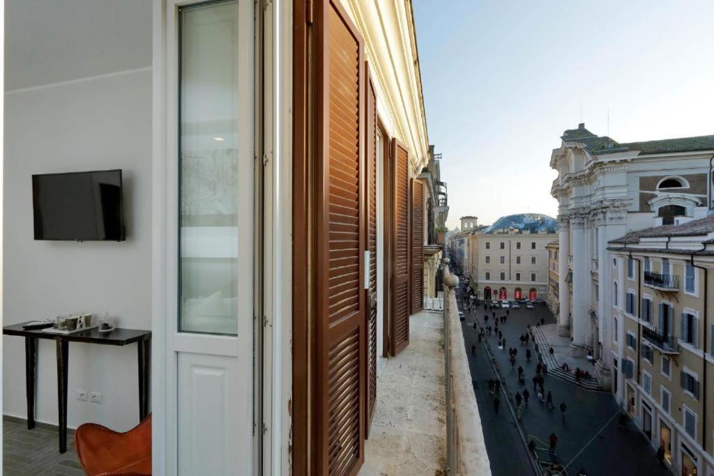 Boutique Suites Della Croce Rome Luaran gambar