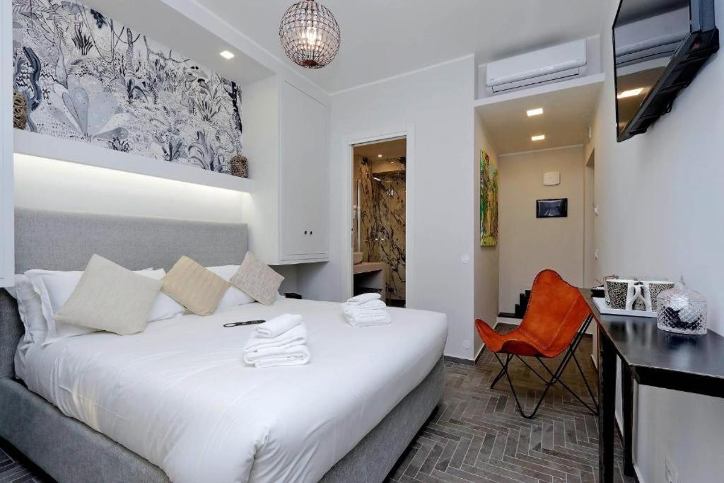 Boutique Suites Della Croce Rome Luaran gambar