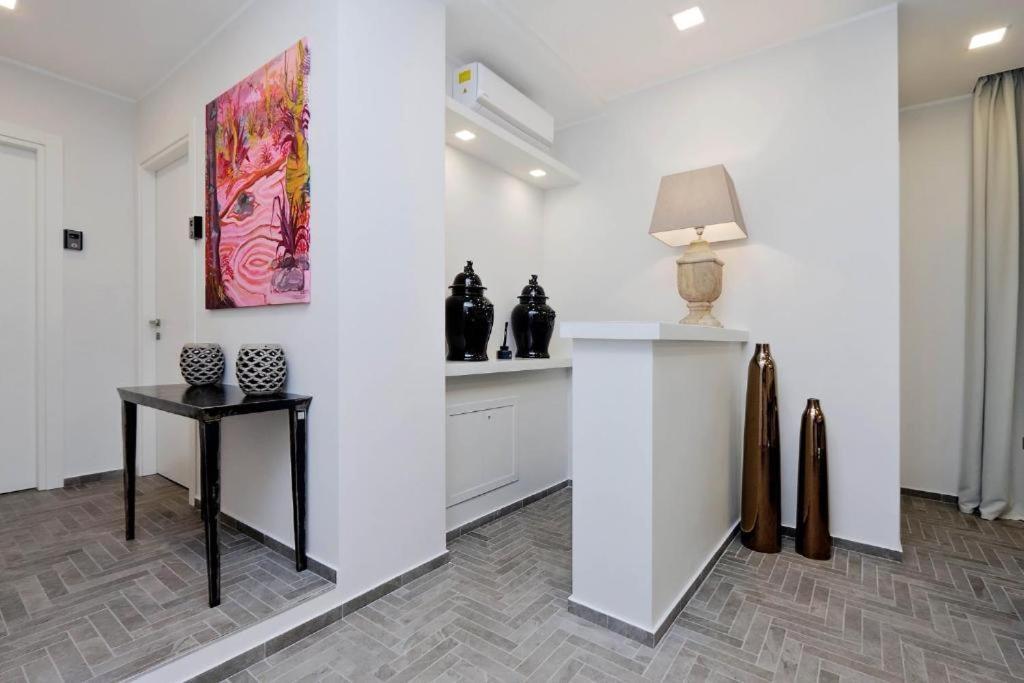Boutique Suites Della Croce Rome Luaran gambar